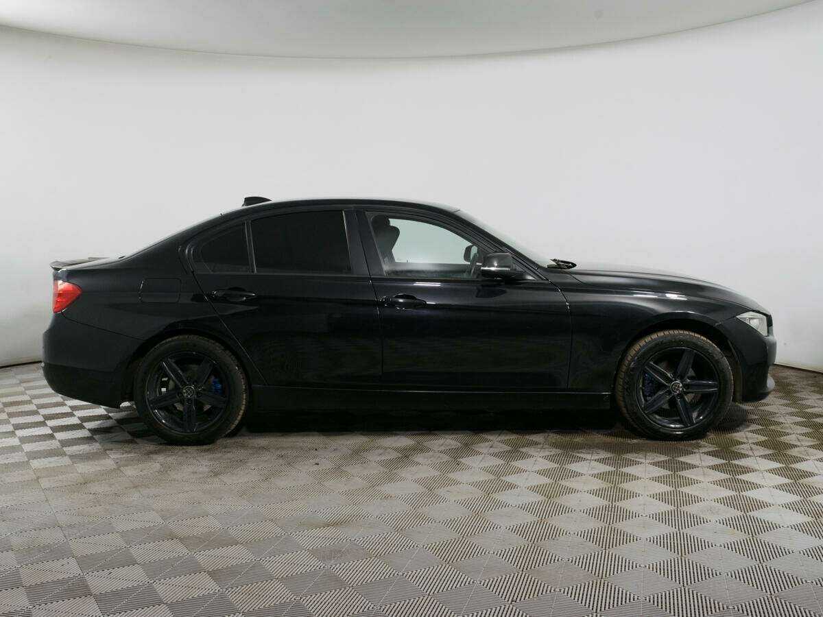 BMW 3 серии с пробегом — 2014 год. Фото: #3