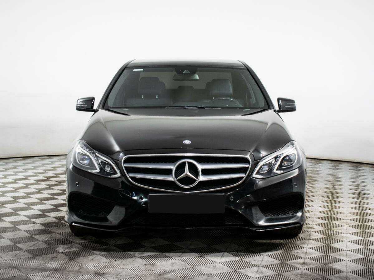 Mercedes-Benz E-Класс с пробегом — 2014 год. Фото: #1