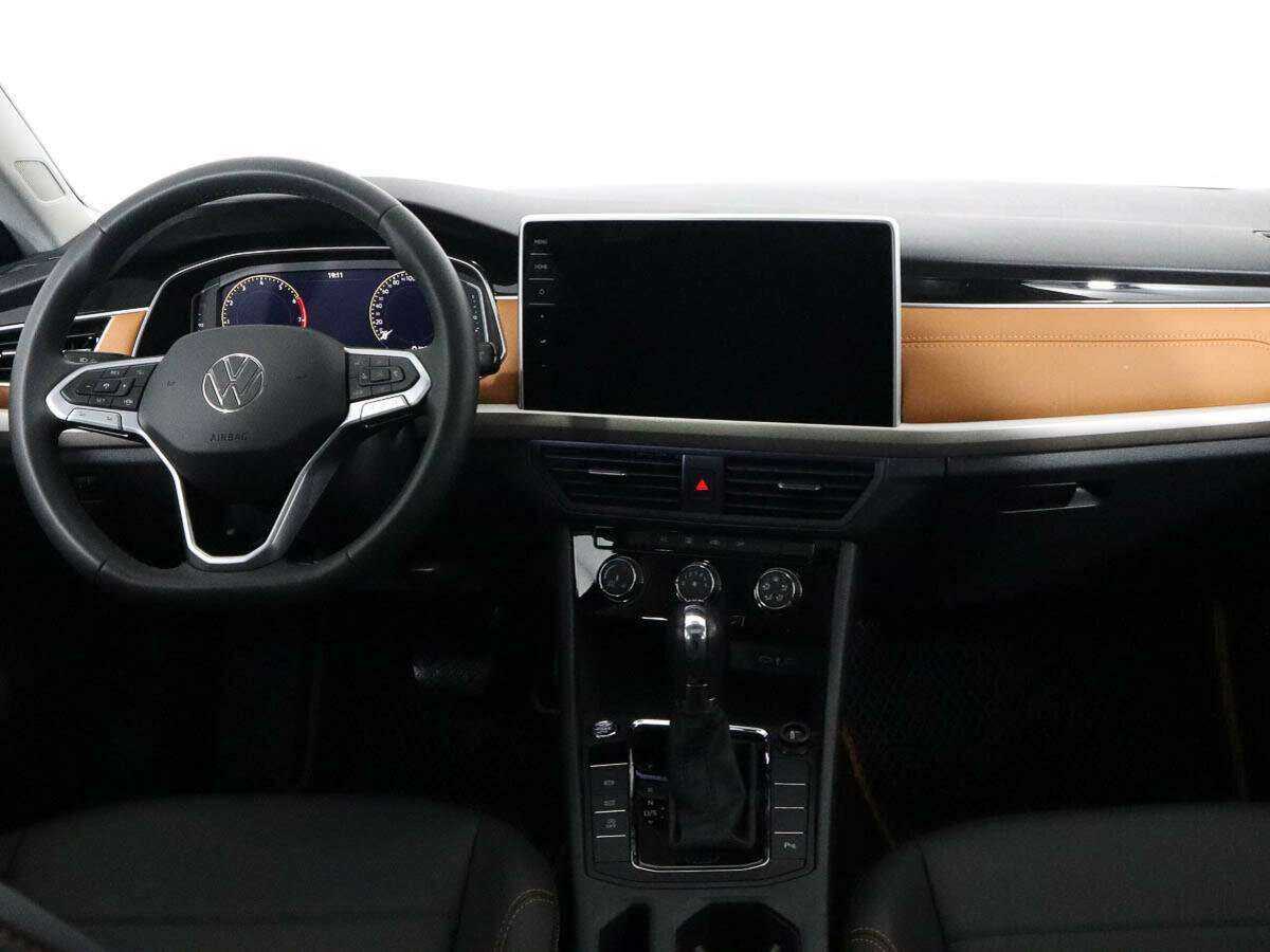 Volkswagen Bora с пробегом — 2022 год. Фото: #10