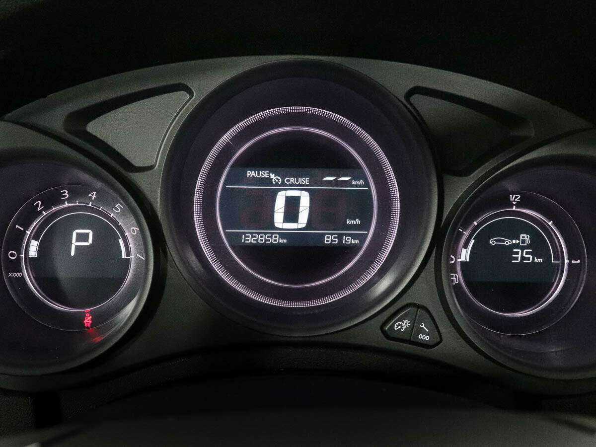 Citroen C4 с пробегом — 2017 год. Фото: #7