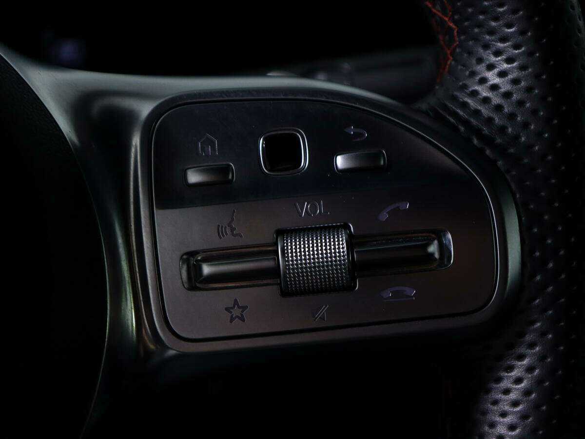 Mercedes-Benz A-Класс с пробегом — 2019 год. Фото: #18