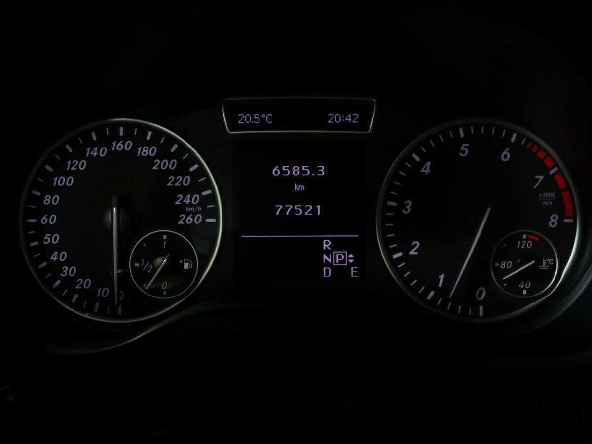 Mercedes-Benz B-Класс с пробегом — 2014 год. Фото: #7