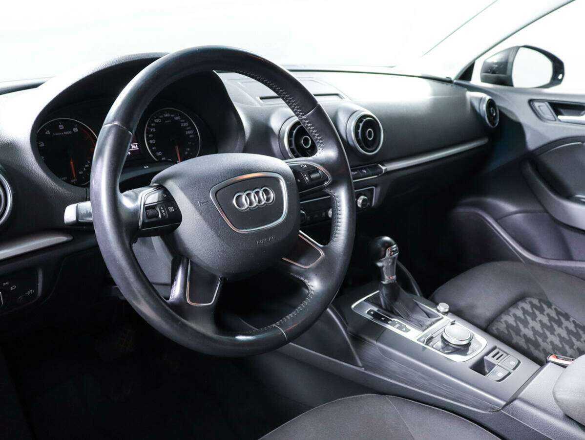 Audi A3 с пробегом — 2015 год. Фото: #11