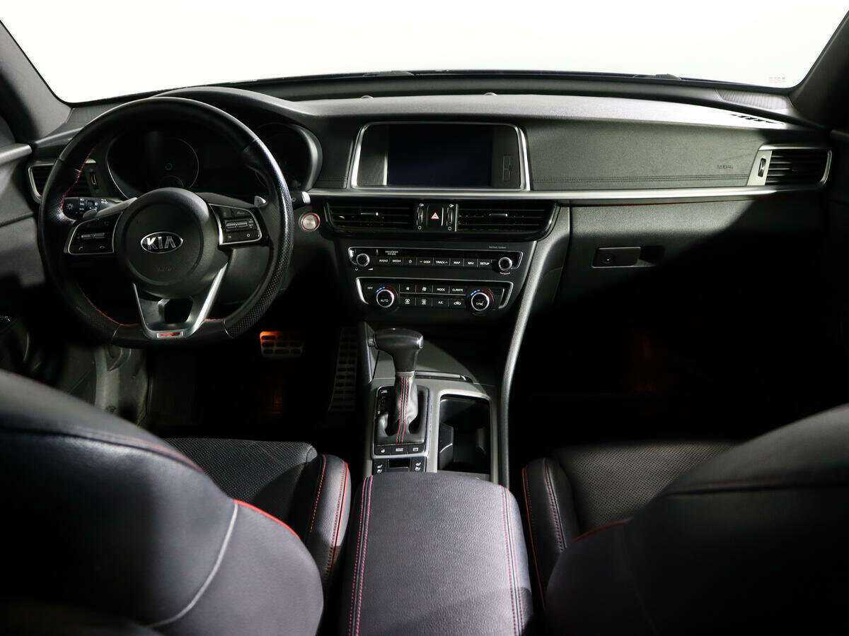 Kia Optima с пробегом — 2018 год. Фото: #10