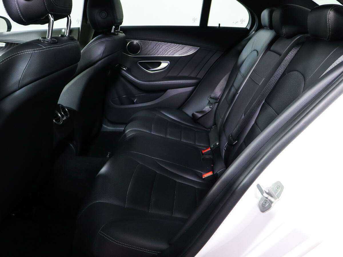 Mercedes-Benz C-Класс с пробегом — 2015 год. Фото: #7