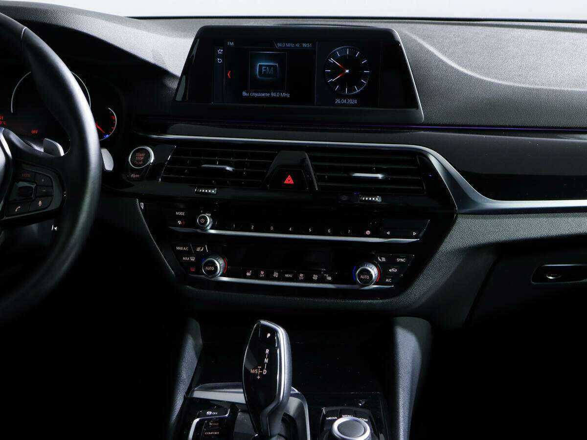 BMW 5 серии с пробегом — 2018 год. Фото: #9