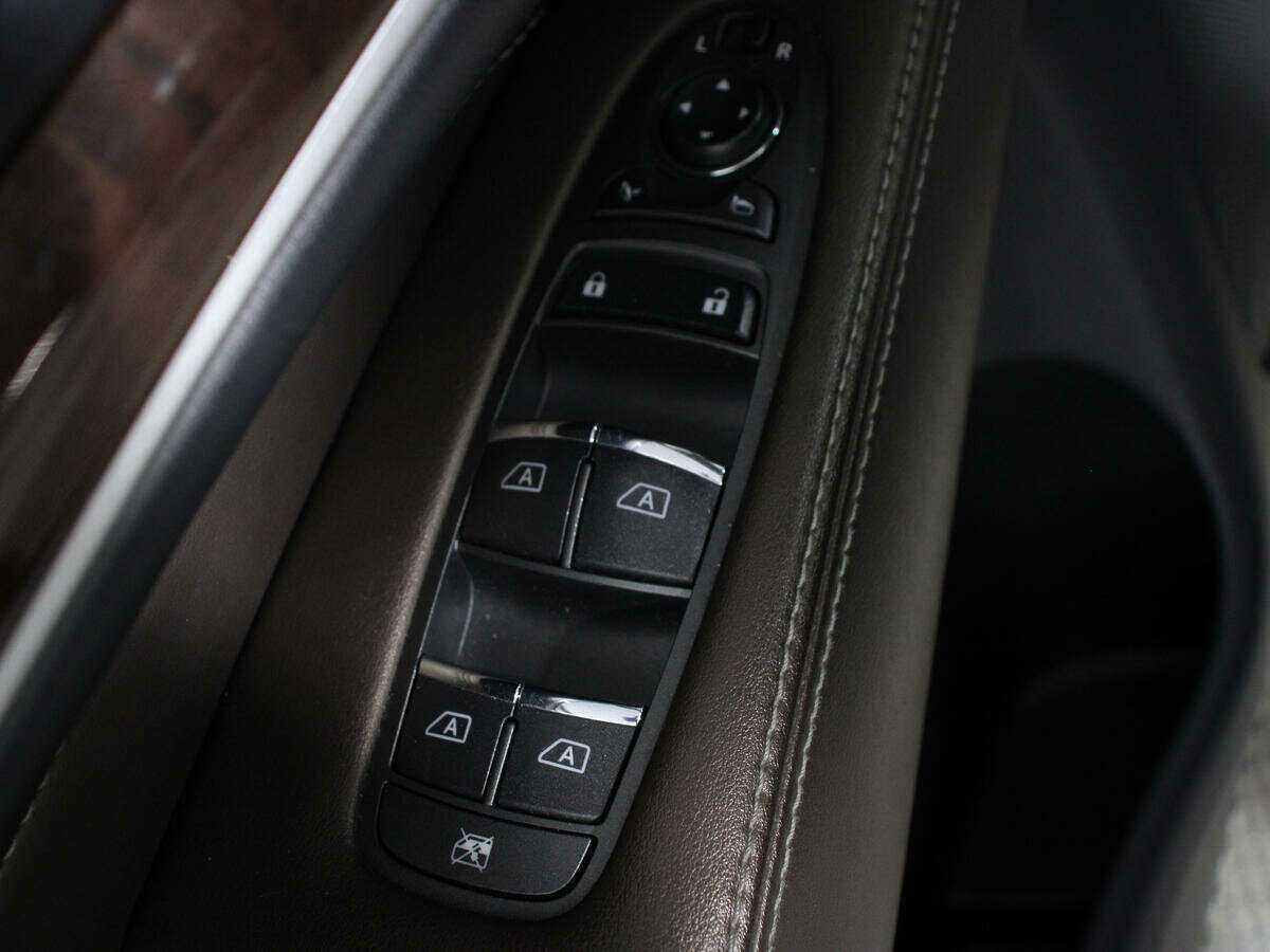 Infiniti QX60 с пробегом — 2018 год. Фото: #14