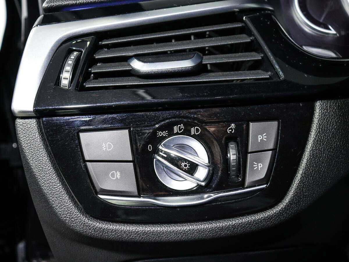 BMW 5 серии с пробегом — 2017 год. Фото: #15