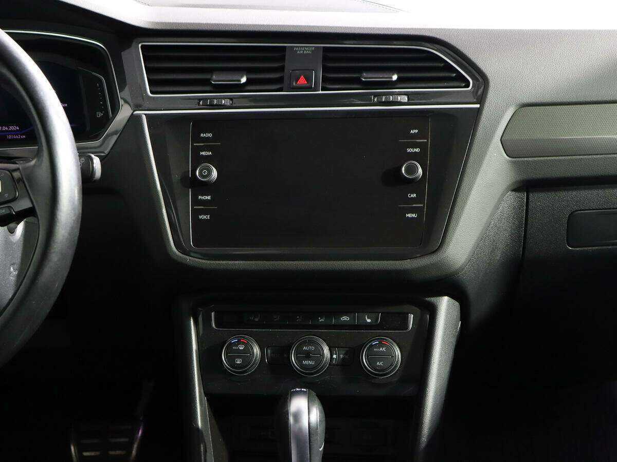 Volkswagen Tiguan с пробегом — 2018 год. Фото: #10