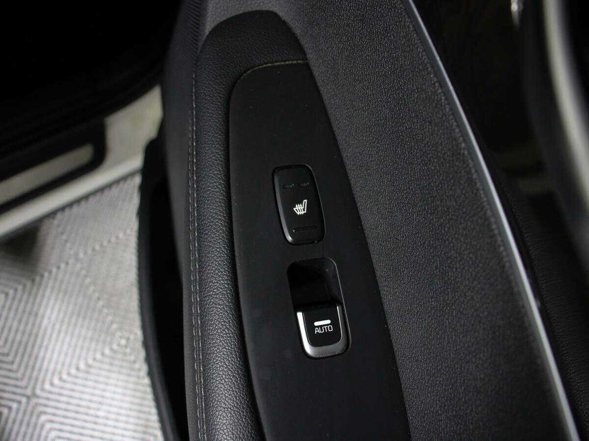 Kia Sorento с пробегом — 2017 год. Фото: #16