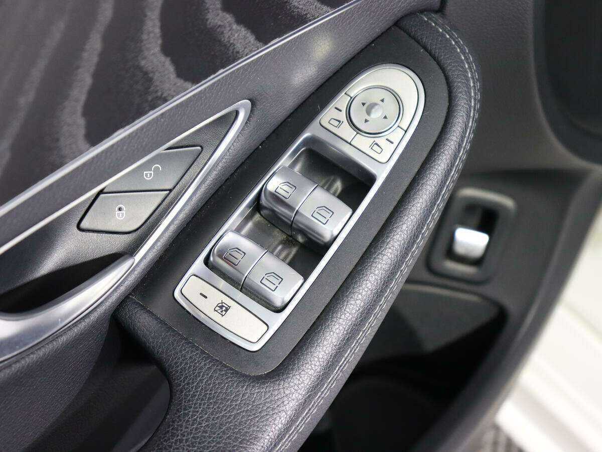 Mercedes-Benz C-Класс с пробегом — 2018 год. Фото: #11