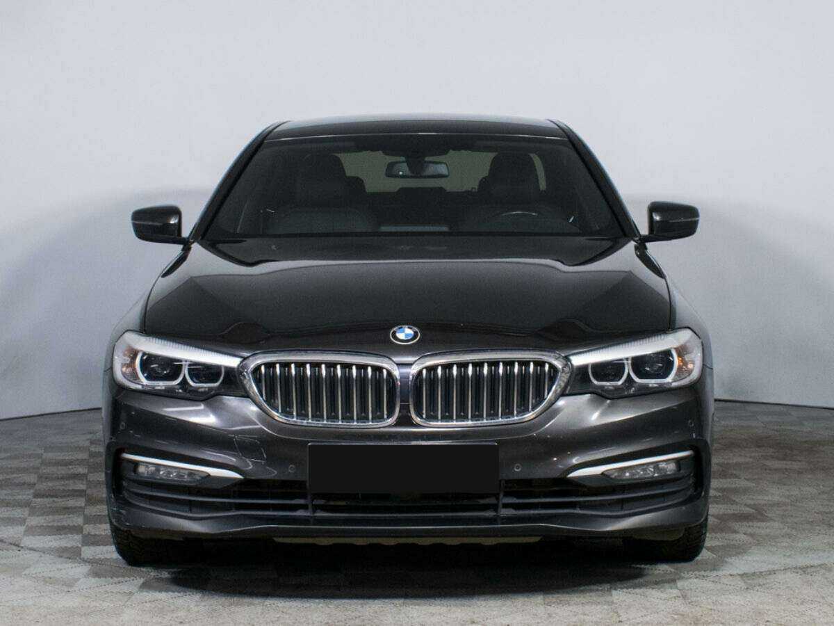 BMW 5 серии с пробегом — 2018 год. Фото: #1