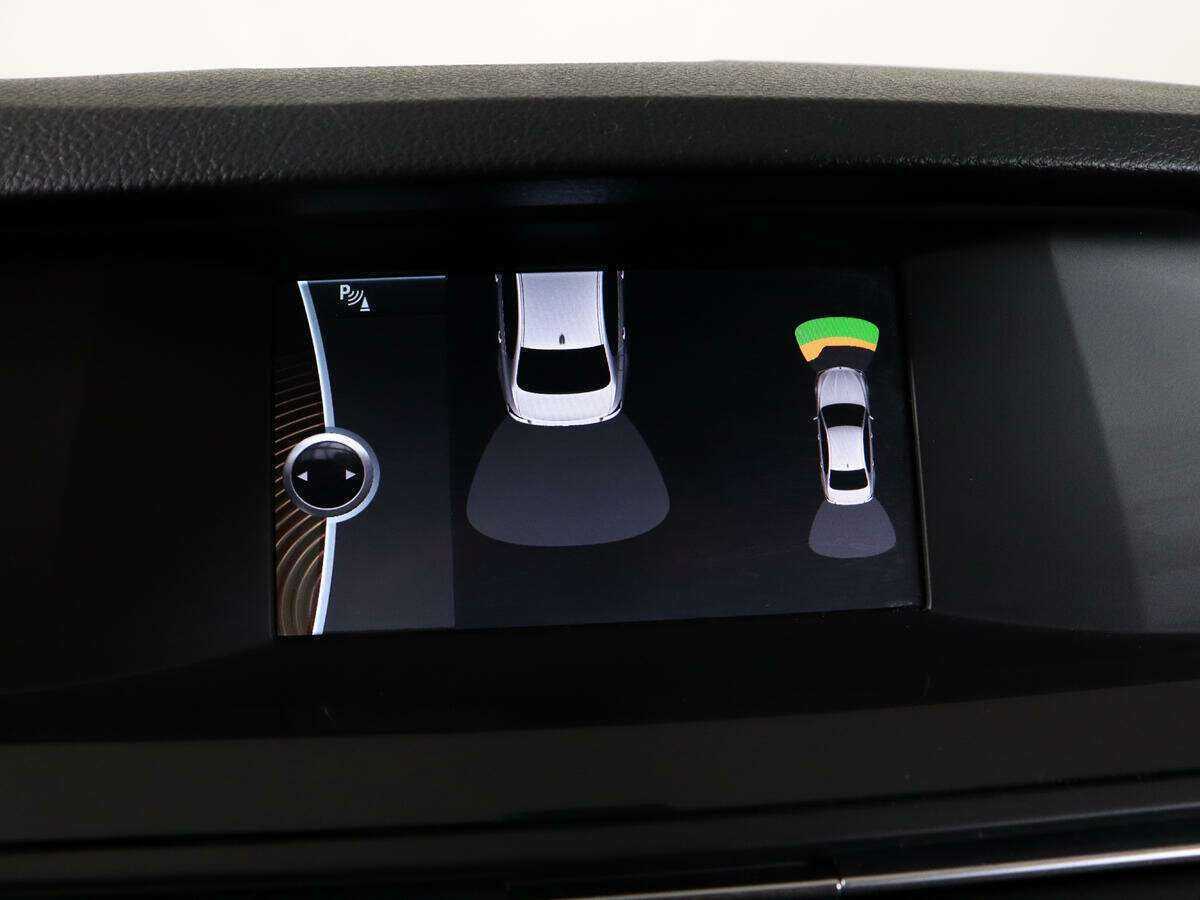 BMW 5 серии с пробегом — 2012 год. Фото: #19