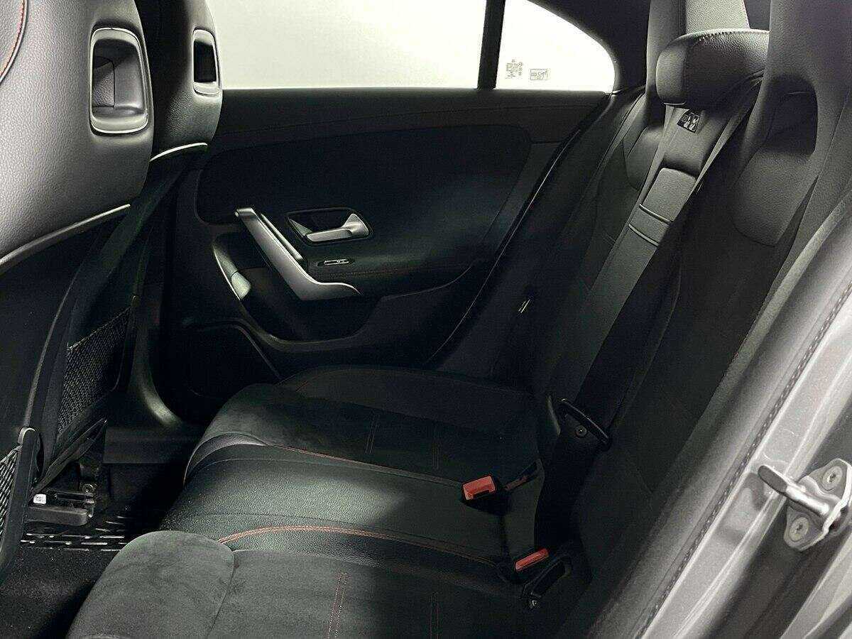 Mercedes-Benz CLA с пробегом — 2021 год. Фото: #10