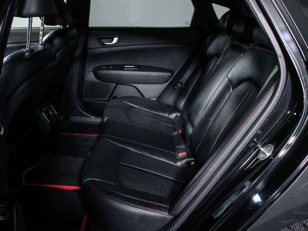 Kia Optima с пробегом — 2016 год. Фото: #5