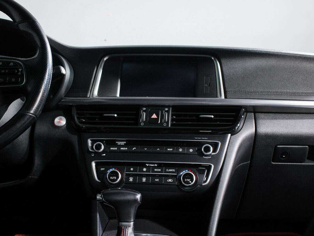 Kia Optima с пробегом — 2016 год. Фото: #8