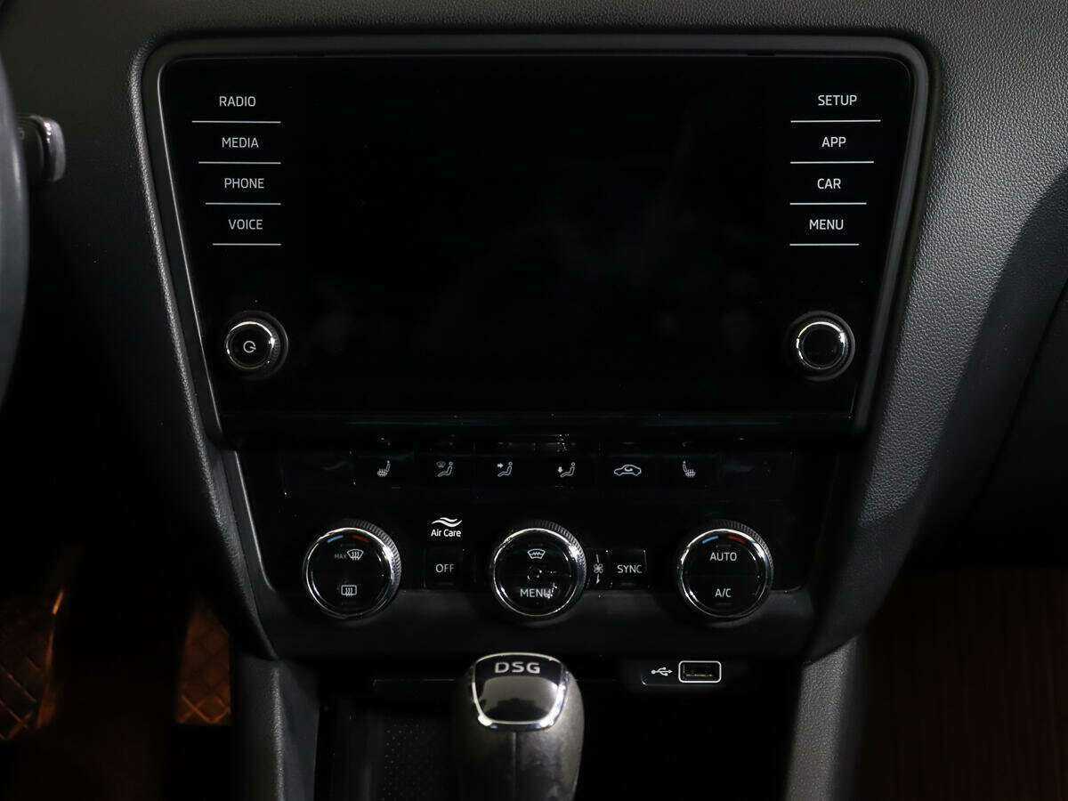 Skoda Octavia с пробегом — 2019 год. Фото: #11