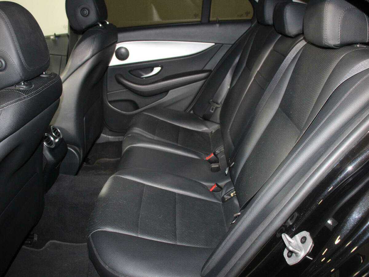 Mercedes-Benz E-Класс с пробегом — 2020 год. Фото: #7