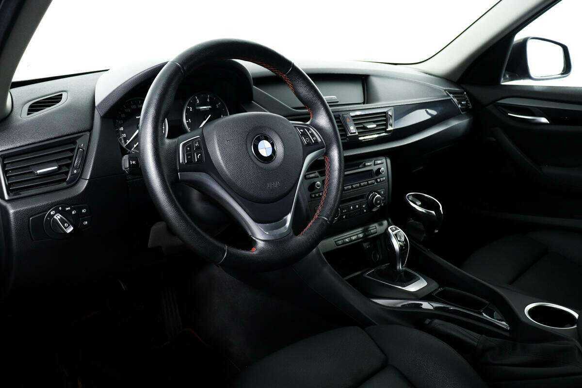 BMW X1 с пробегом — 2013 год. Фото: #12