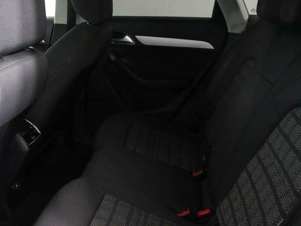 Audi Q3 с пробегом — 2016 год. Фото: #8