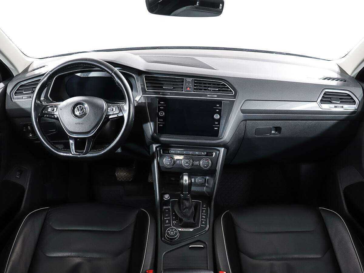 Volkswagen Tiguan с пробегом — 2017 год. Фото: #11