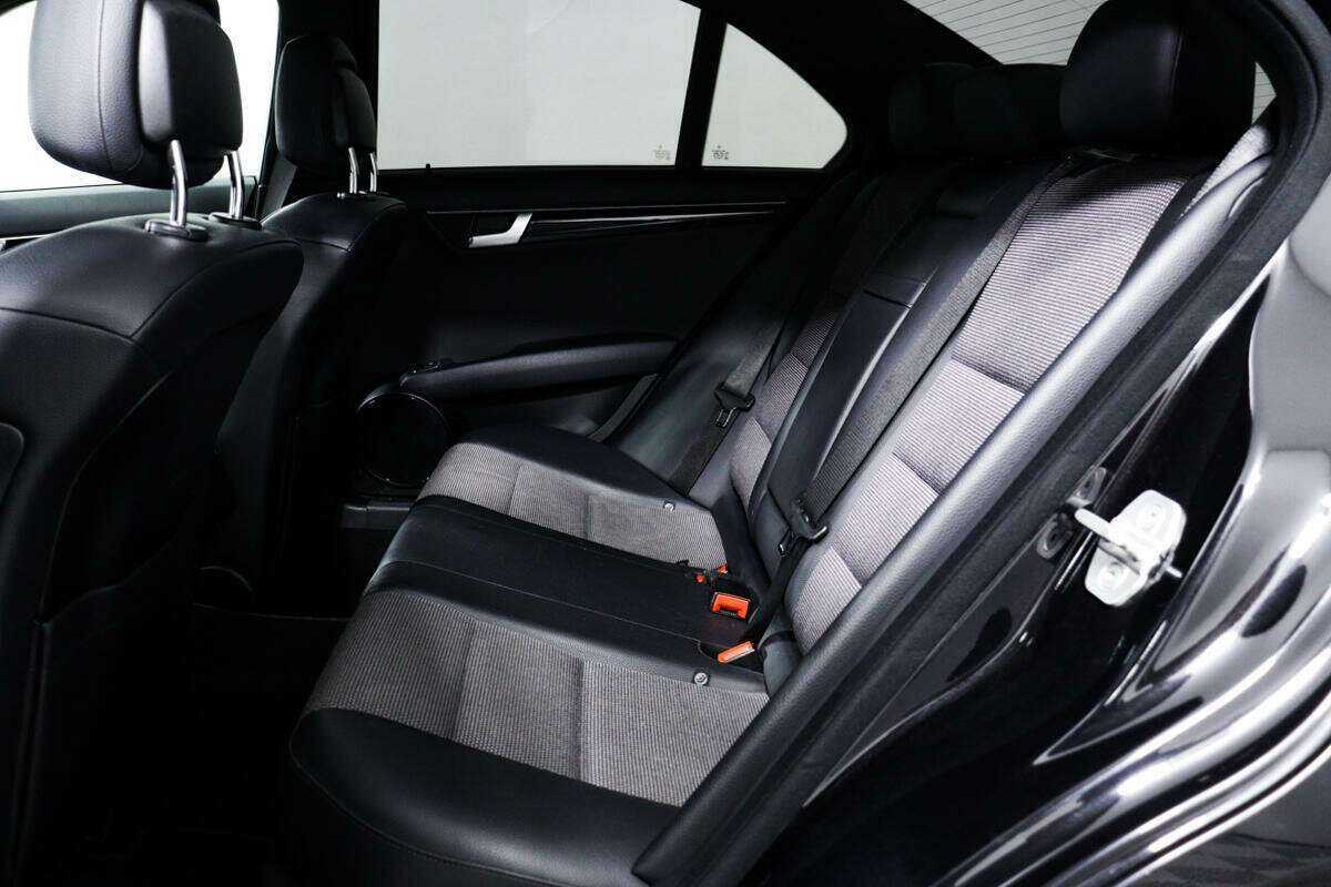 Mercedes-Benz C-Класс с пробегом — 2013 год. Фото: #11