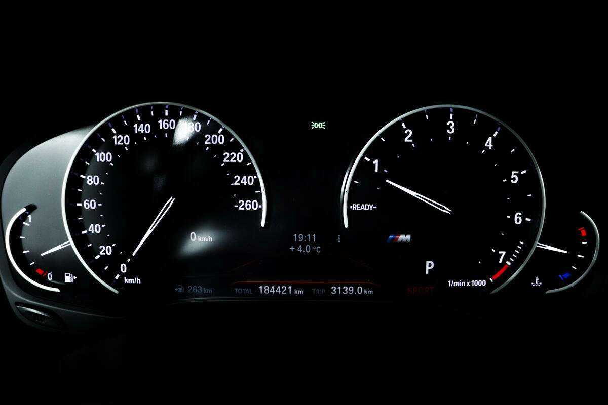 BMW 5 серии с пробегом — 2017 год. Фото: #9