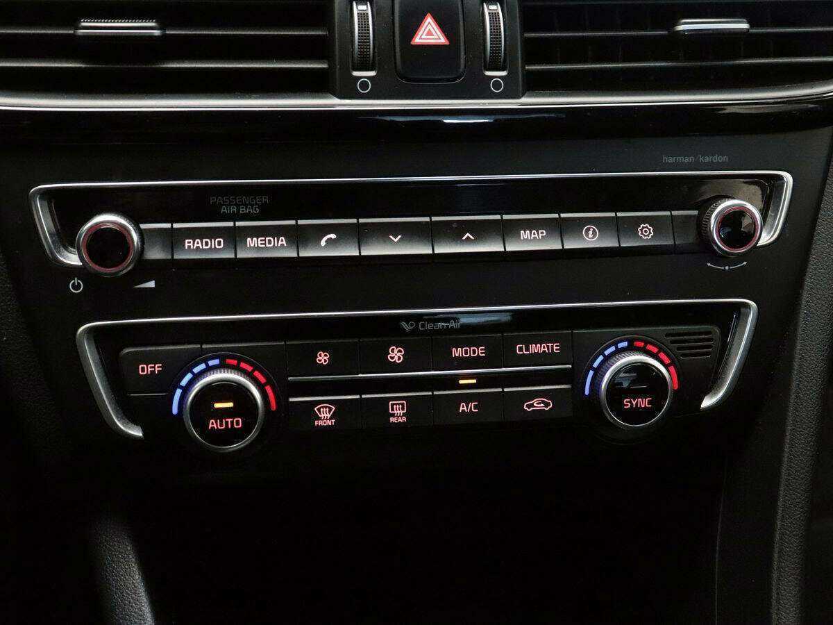 Kia Optima с пробегом — 2016 год. Фото: #12