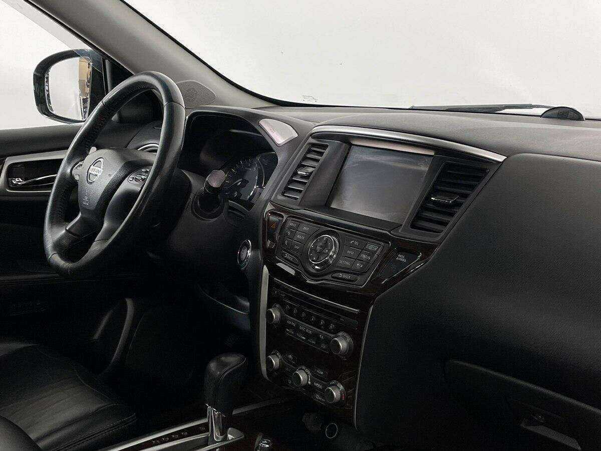 Nissan Pathfinder с пробегом — 2015 год. Фото: #5