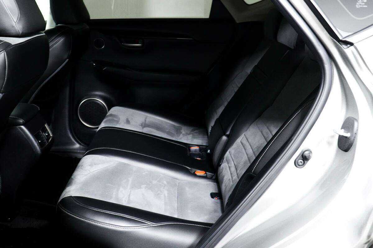 Lexus NX с пробегом — 2016 год. Фото: #11