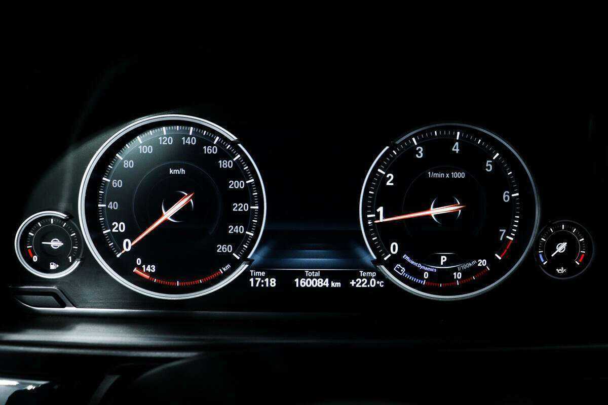 BMW 5 серии с пробегом — 2016 год. Фото: #9