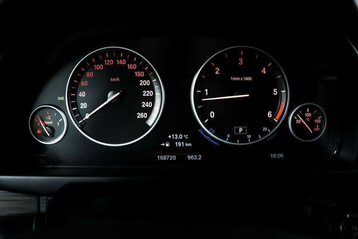 BMW X5 с пробегом — 2015 год. Фото: #9