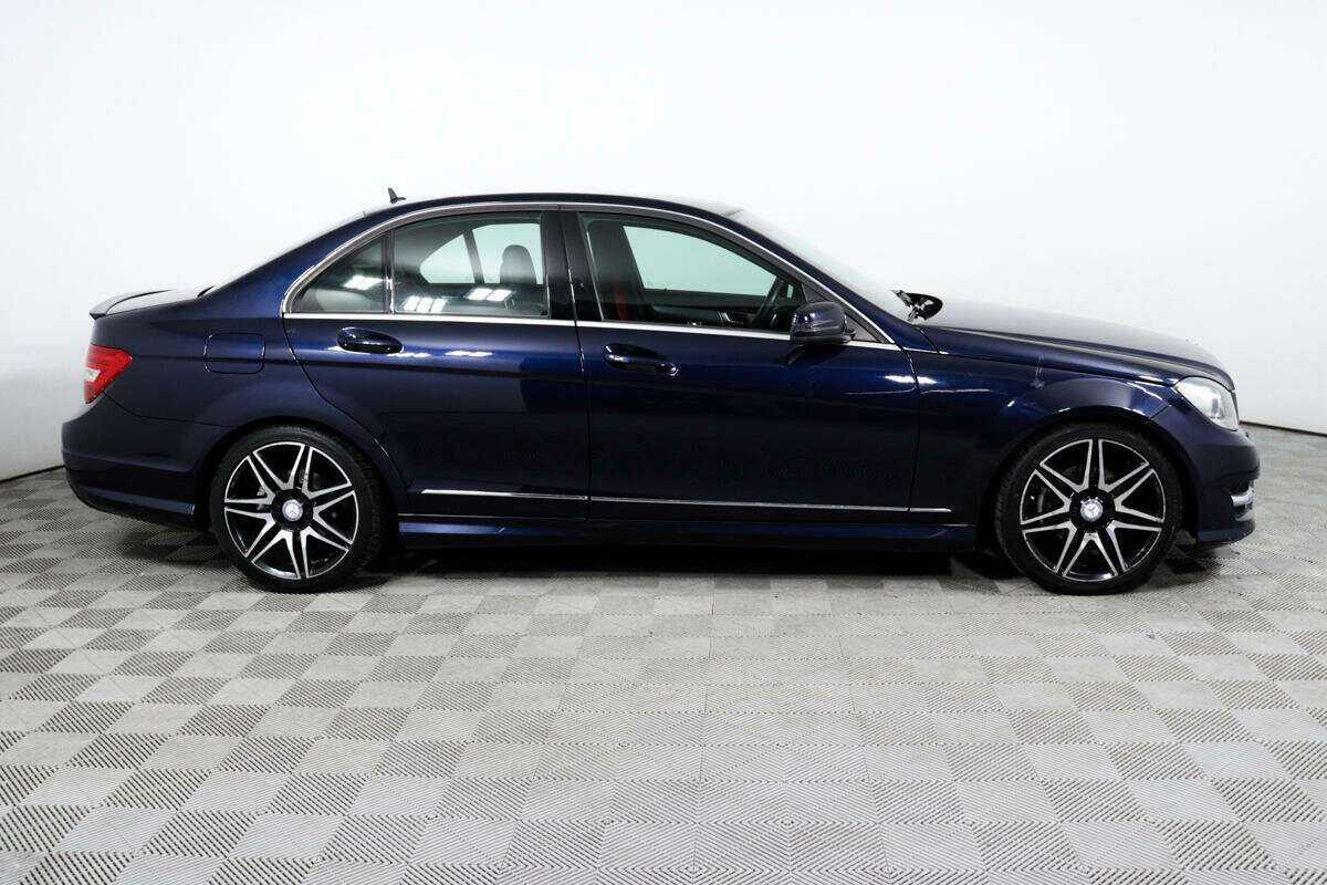 Mercedes-Benz C-Класс с пробегом — 2013 год. Фото: #3