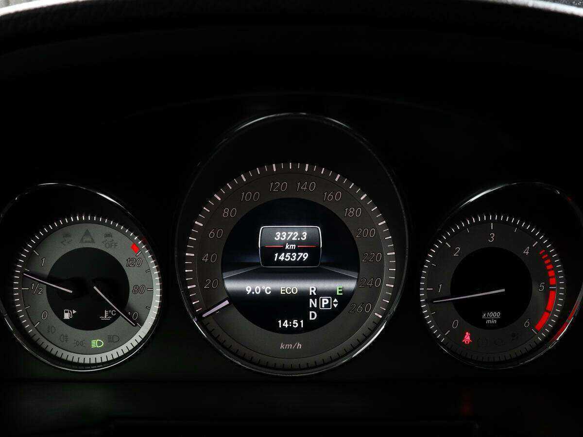 Mercedes-Benz GLK-Класс с пробегом — 2013 год. Фото: #9