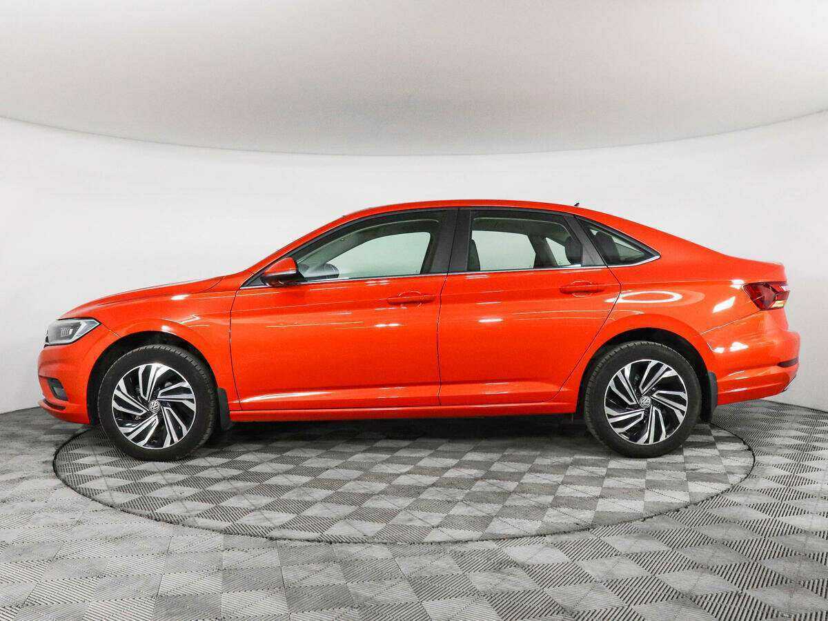 Volkswagen Jetta с пробегом — 2019 год. Фото: #7