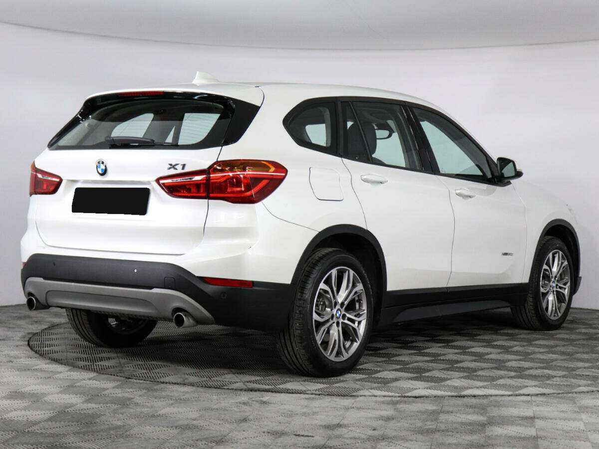 BMW X1 с пробегом — 2016 год. Фото: #1