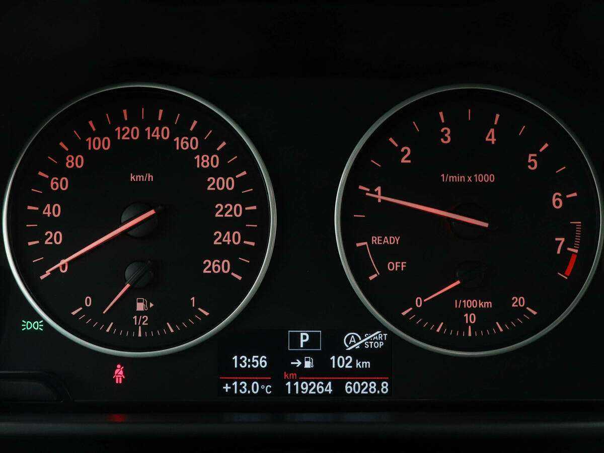 BMW 1 серии с пробегом — 2016 год. Фото: #7