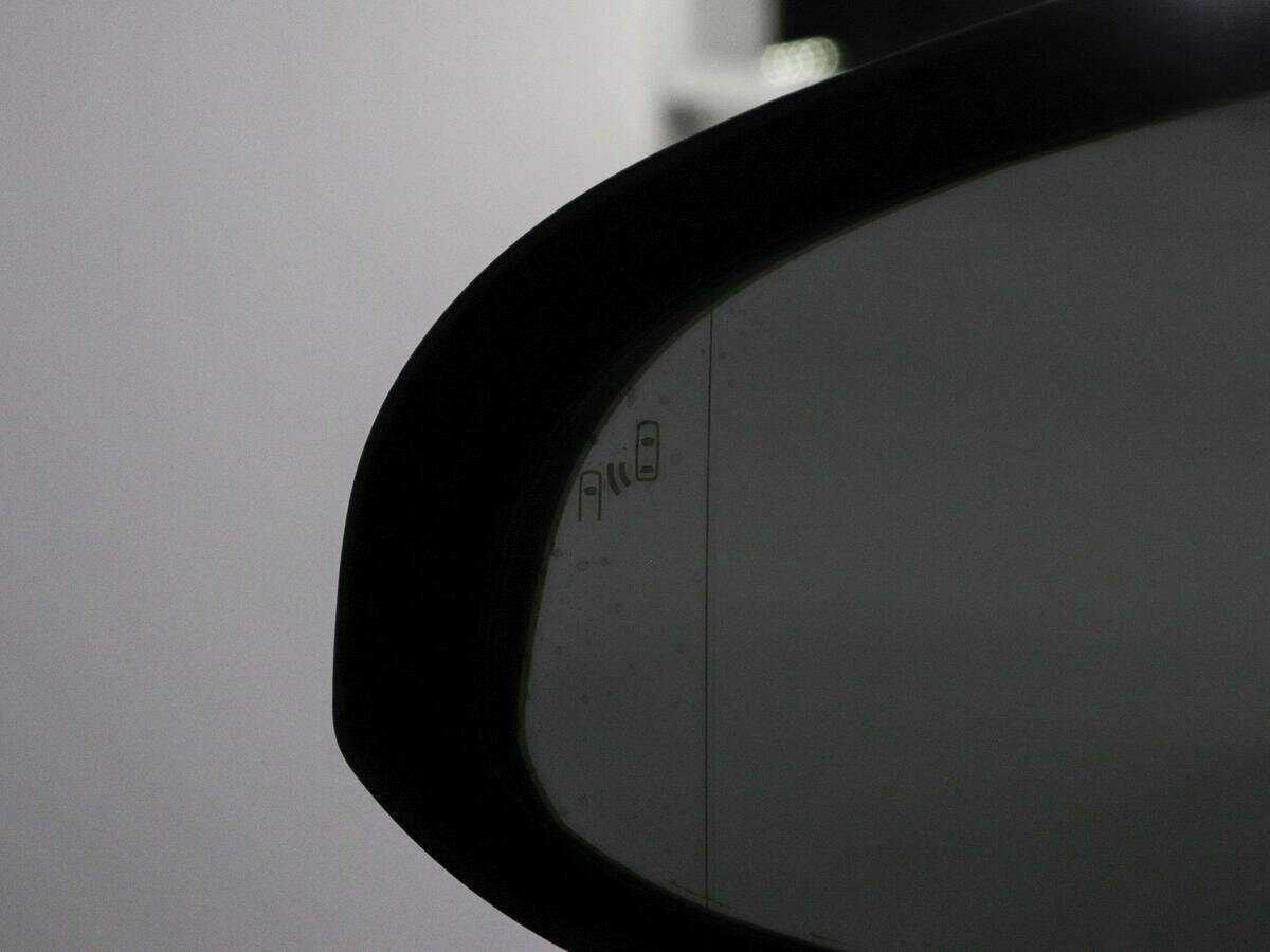 Toyota Camry с пробегом — 2015 год. Фото: #13