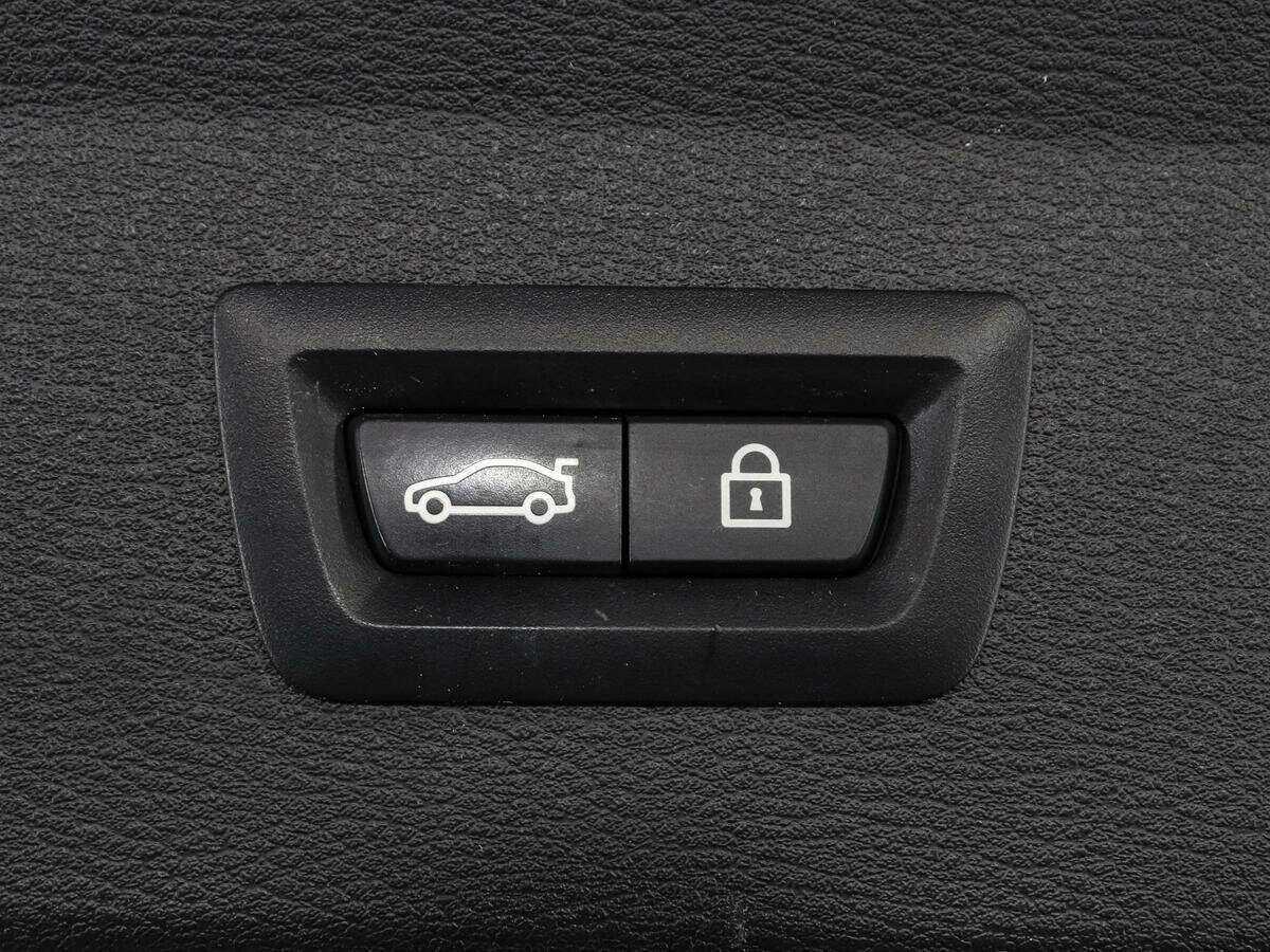 BMW X1 с пробегом — 2020 год. Фото: #11