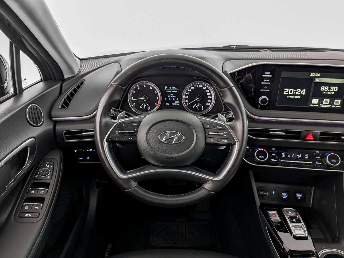 Hyundai Sonata с пробегом — 2021 год. Фото: #17