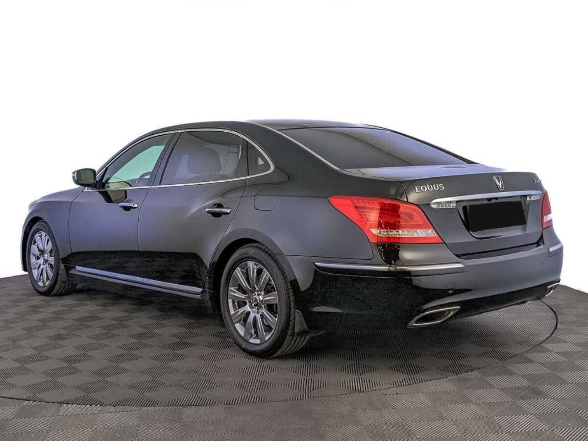 Hyundai Equus с пробегом — 2012 год. Фото: #6