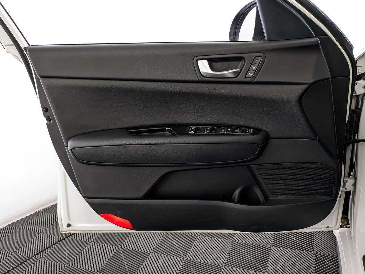Kia Optima с пробегом — 2020 год. Фото: #17