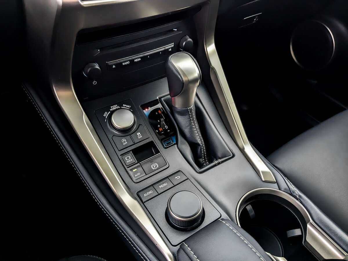 Lexus NX с пробегом — 2017 год. Фото: #21