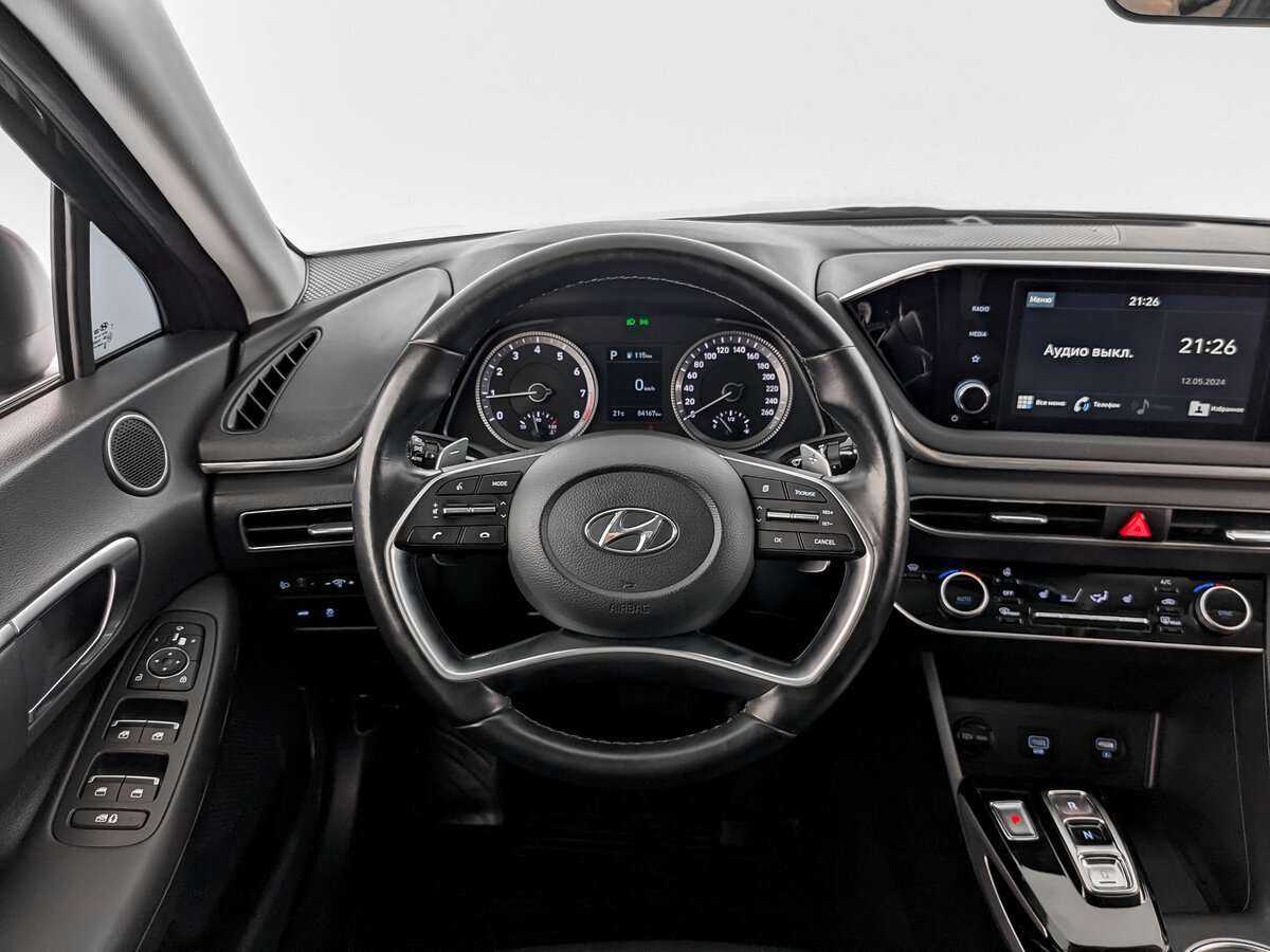 Hyundai Sonata с пробегом — 2021 год. Фото: #16
