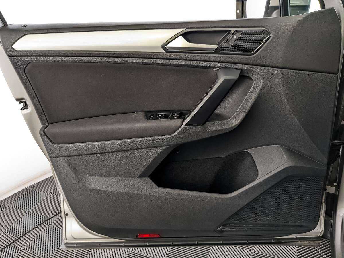 Volkswagen Tiguan с пробегом — 2017 год. Фото: #14