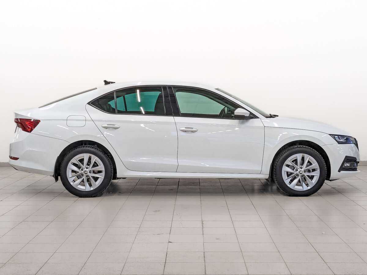 Skoda Octavia с пробегом — 2021 год. Фото: #5