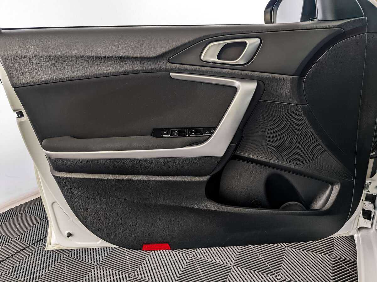 Kia Ceed с пробегом — 2022 год. Фото: #14