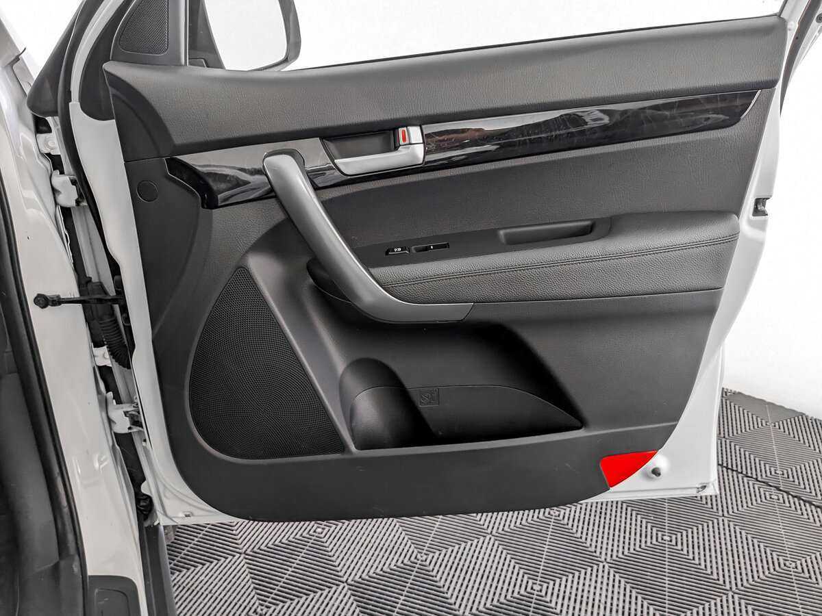 Kia Sorento с пробегом — 2018 год. Фото: #17