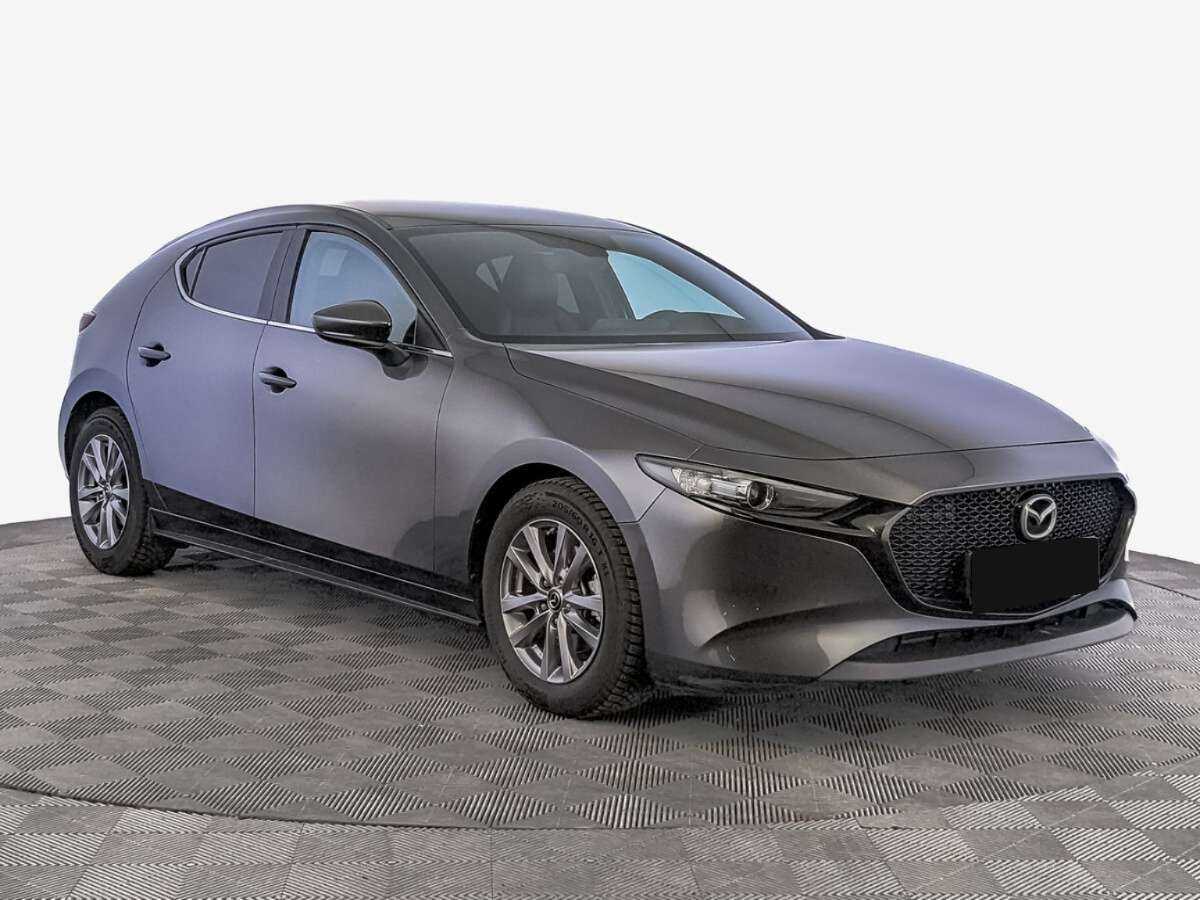 Mazda 3 с пробегом — 2019 год. Фото: #2