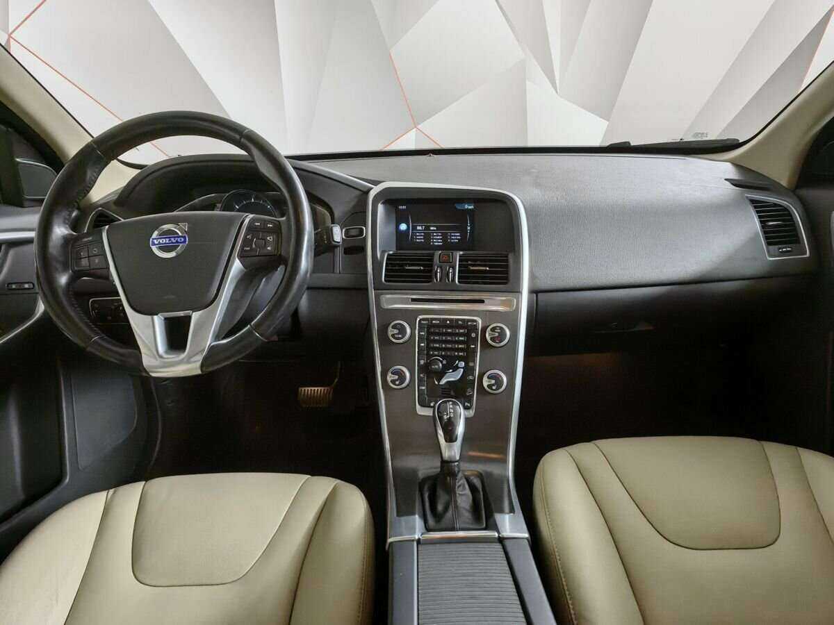 Volvo XC60 с пробегом — 2014 год. Фото: #9
